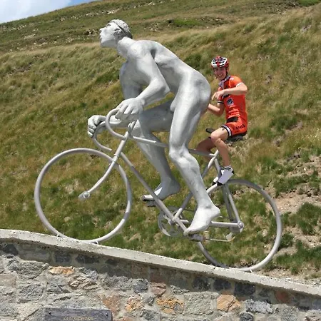 Au Primerose מלון 2*