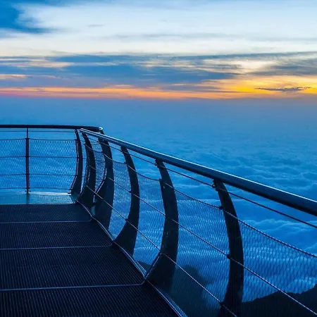 Отель Au Primerose